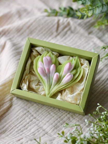 Silicone Mold "Heart with Сrocuses"