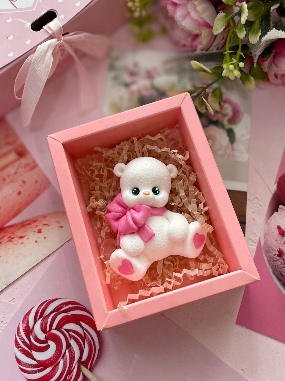 Silicone mold "Biscuit the Bear"